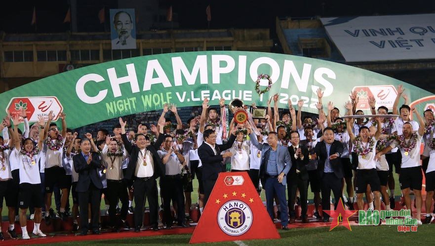 CLB Hà Nội vô địch V-League 2022