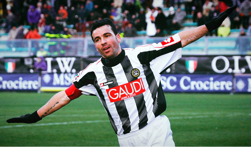 Tiền đạo Antonio Di Natale trong màu áo Udinese