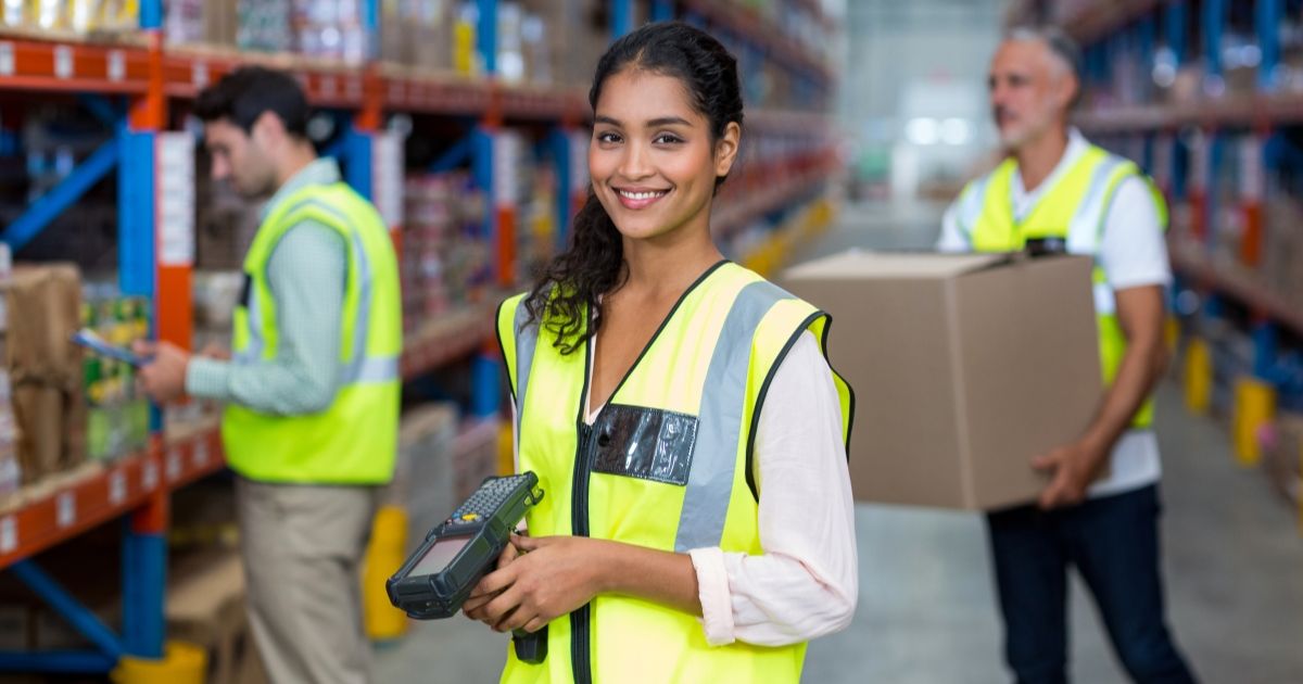 Công việc của nhân viên thủ kho